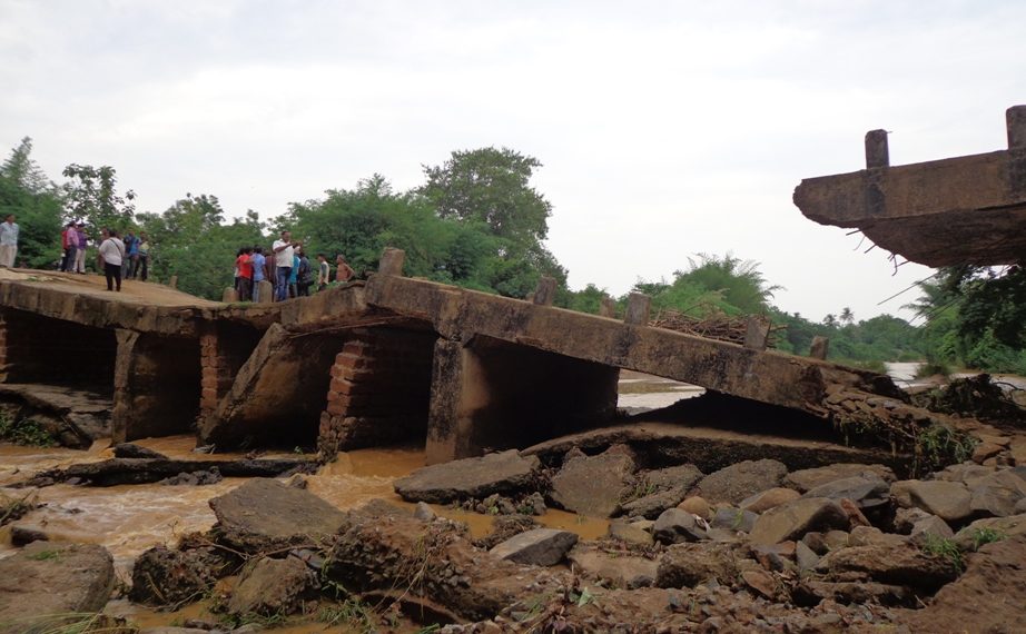Bridge collapses in Nayagarh, 20,000 people affected