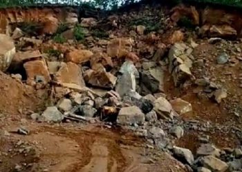 Two JCB operators trapped