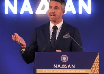 Kevin Pietersen delivers his MAK Pataudi Memorial Lecture at Bangalore , Tuesday