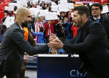 Pep Guardiola and Diego Simeone (R) are hot favorites for the Argentina coach's job
