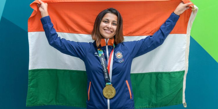 Heena Sidhu is all smiles as she shows off her bronze with the Tricolour, Friday