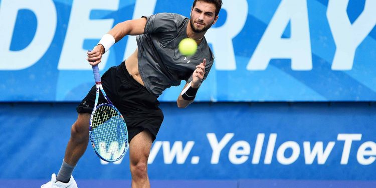 Noah Rubin defeated John Isner in Washington Open tennis tournament