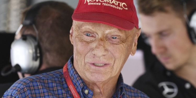 Niki Lauda has undergone a successful lung transplant