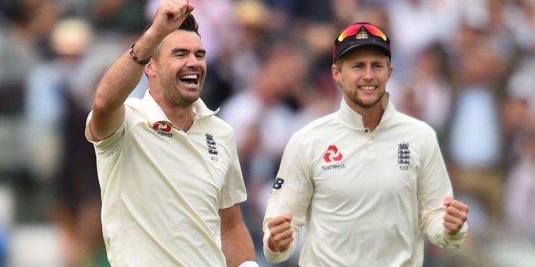 England skipper Joe Root has acknowledged the contributions of pacer James Anderson (L) for England