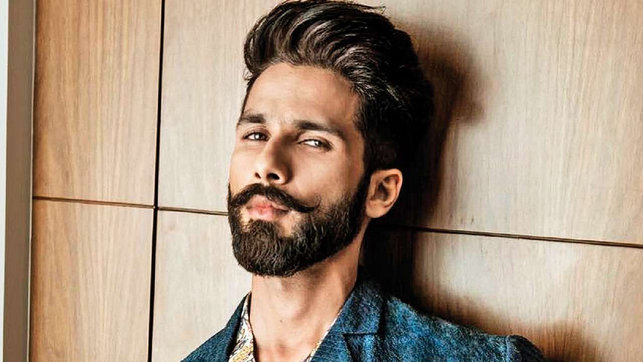 Shahid Kapoor Hairstyle- A Sensation on Social Media