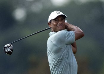 Tiger Woods in action Thursday at the BMW golf championships in Philadelphia 