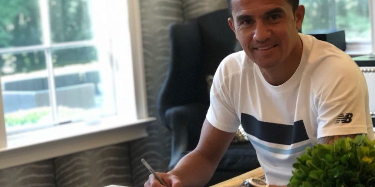 Tim Cahill signs for Jamshedpur FC