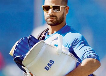 Shikhar Dhawan has urged for fan's support