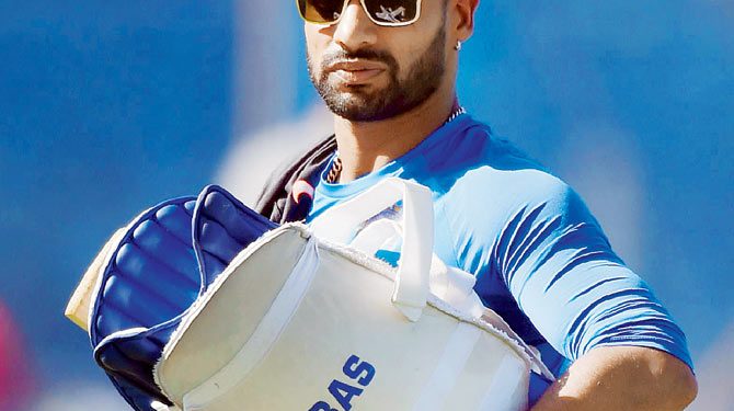 Shikhar Dhawan has urged for fan's support