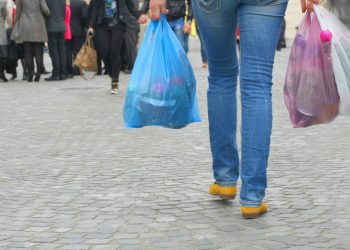 woman-plastic-bag odisha