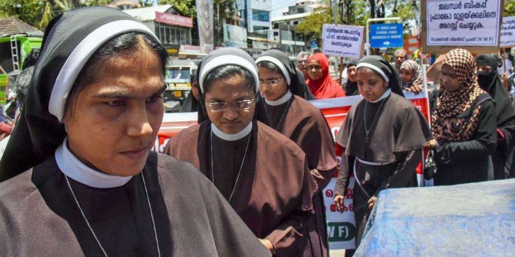 Kerala Nun condolence after the death of a Father  Kuriakose Kattuthara, the prime witness
