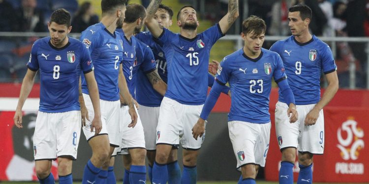 Cristiano Biraghi (15) dedicates his goal to late Davide Astori as he makes sign of ‘13’ (Astori’s jersey No.) after scoring against Poland, Sunday 