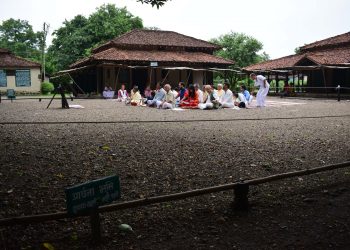 Evening prayers at the prayer ground between Adi Niwas and Bapu Kuti. photo Priya Ranjan Sahu