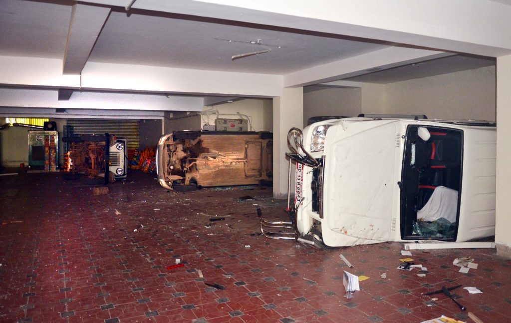 Several vehicles of Srimandir damaged during the bandh 