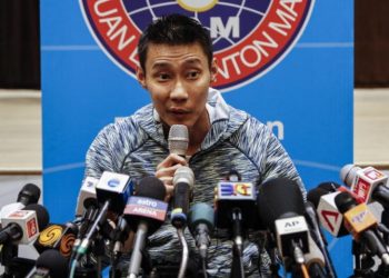 Lee Chong Wei of Malaysia plans to return to badminton after successful treatment of his nose cancer
