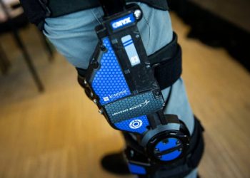 Keith Maxwell, Senior Product Manager of Exoskeleton Technologies at Lockheed Martin, wears an Exoskeleton during a Exoskeleton demonstration and discussion, in Washington, U.S., November 29, 2018. (REUTERS)