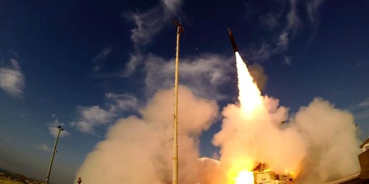 Illustrative: The Arrow 3 missile is launched from Palmachim air base in central Israel on December 10, 2015. (Defense Ministry, Syria)