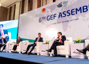 ADB President Mr. Takehiko Nakao (seconf from right) participates in panel on Delivering Transformation at the opening session of the 6th Global Environment Facility Assembly in Da nang on 27 June 2018. (GEF)
