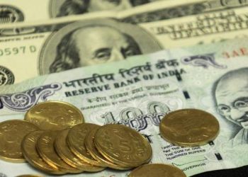 Rupee slips 9 paise to 69.89 vs USD in early trade