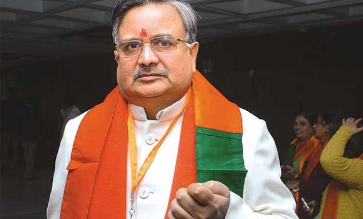 Chhattisgarh polls: Raman Singh leads, five ministers trail