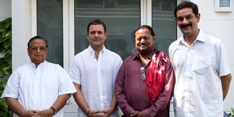 OPCC president Niranjan Patnaik (L) with Congress President Rahul Gandhi, Biramitrapur MLA George Tirkey and Jitendra Singh (R). Representative photo (OP)