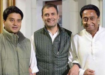 A photo tweeted by Rahul Gandhi said everything after his meeting with Madhya Pradesh Congress chief Kamal Nath and Jyotiraditya Scindia Thursday evening, in the middle of a tense race for the chief minister's post.