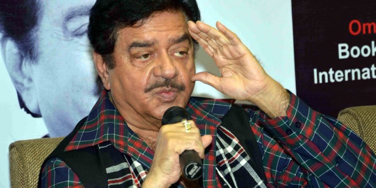 Actor-turned-politician Shatrughan Sinha (FILE PHOTO)