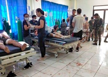 In this photo provided by WESMINCOM Armed Forces of the Philippines, bombing vicitims receive treatment in a hospital after two bombs exploded outside a Roman Catholic cathedral in Jolo, the capital of Sulu province in southern Philippines where militants are active, Sunday, Jan. 27, 2019 killing at least 19 people and wounding nearly 50 during a Sunday Mass, officials said. The first bomb went off in or near the Jolo cathedral in the provincial capital, followed by a second blast outside the compound as government forces were responding to the attack, security officials said. (AP)