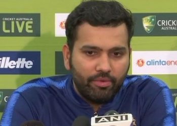 Rohit harps on team show