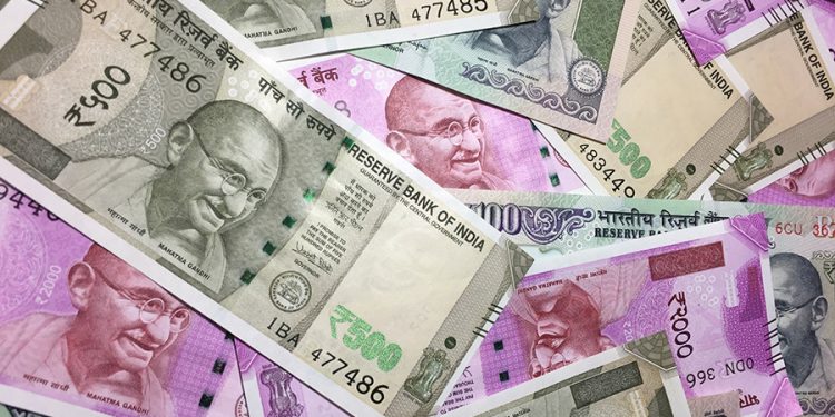 Rupee slips 29 paise to 70.32 vs USD in early trade