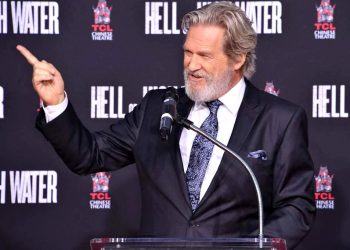 Jeff Bridges in one of the promotional events for Hell or High Water. (AP)