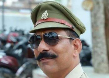 Police Inspector Subodh Kumar Singh and civilian Sumit Kumar, 20, were killed of bullet shots during the mob violence. (TWITTER)