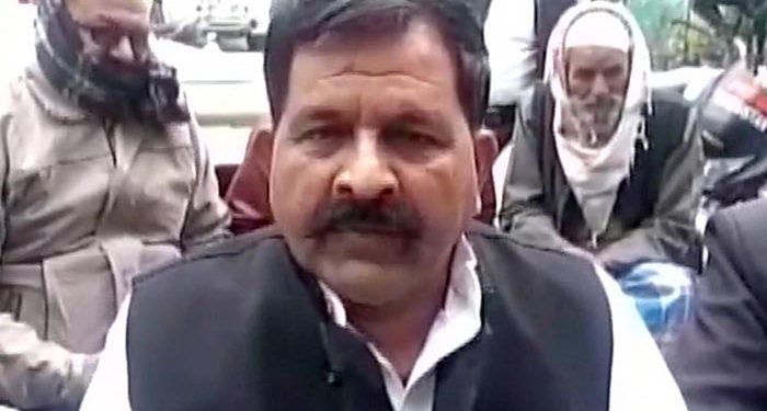 Former BSP MLA Vijay Yadav offered Rs 50 Lakh Reward For Bringing BJP Lawmaker Sadhana Singh's head for 'worse than eunuch' comment on Mayawati.