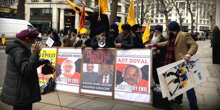 Sikh separatists protest in front of Indian Embassy in US