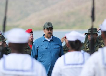 © REUTERS / Miraflores Palace/Handout