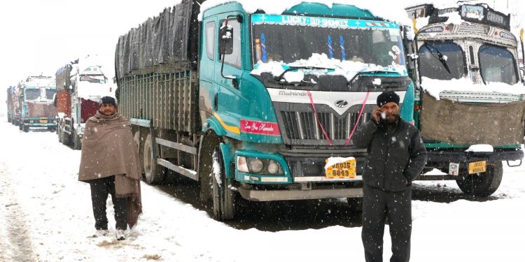 landslides at various places especially between Qazigund-Banihal-Ramban stretch