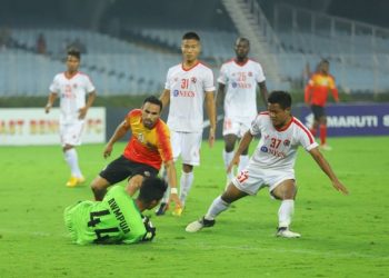 Leonce Dodoz put Aizawl ahead but Enrique Esqueda equalised in the 2nd half.