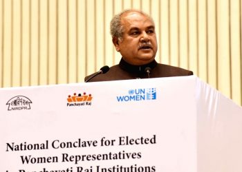 Union Panchayati Raj Minister Narendra Singh Tomar addresses at the inaugural session of "National Conclave (IANS)