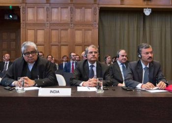 Harish Salve (L) and other Indian lawyers at the ICJ hearing on Kulbhushan Jadhav