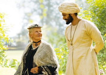 A still from the film Victoria and Abdul (YouTube)