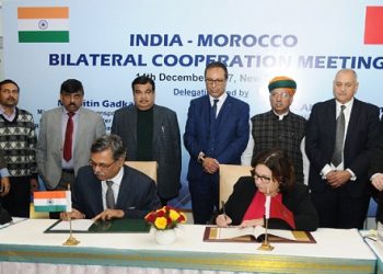 The Union Minister for Road Transport & Highways, Shipping and Water Resources, River Development & Ganga Rejuvenation, Shri Nitin Gadkari and the Minister of Equipment, Transport, Logistic and Water, Kingdom of Morocco, Dr. Abdelkader Amara witnessing the signing of Cooperation Framework Agreement between the Institute of Training in Engines and Road Maintenance of Morocco (IFEER) and Indian Academy of Highway Engineers (IAHE), at the India-Morocco Bilateral Cooperation Meeting, in New Delhi on December 14, 2017.
	The Minister of State for Parliamentary Affairs, Water Resources, River Development and Ganga Rejuvenation, Shri Arjun Ram Meghwal, the Secretary (Water Resources), Director General, National Mission for Clean Ganga, Shri U.P. Singh and other dignitaries are also seen.