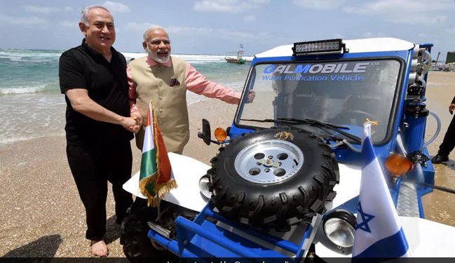 Israeli PM Netanyahu's gift to PM Modi, a Gal-Mobile water desalinisation and purification jeep (Twitter)