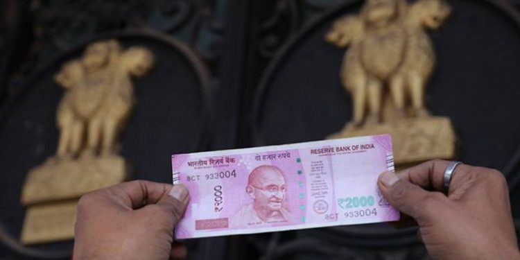 Rupee falls 41 paise to 69.20 vs USD in early trade