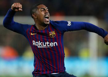 Malcom celebrates after scoring the equaliser for Barcelona