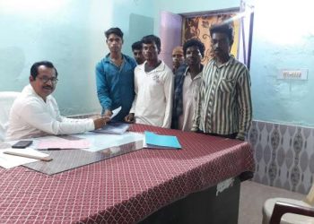 The villagers submit a memorandum to ABDO Rajanikanta Das