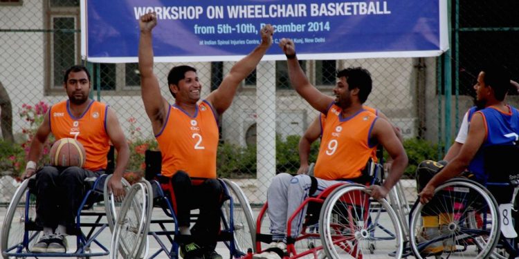 The wheelchair basketball match between Team Orange and Team Blue in ISIC. (CC-pixwe)