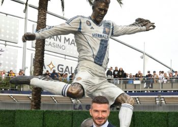 Former Los Angeles Galaxy star David Beckham was honoured with a statue unveiled saturday at the Major League Soccer (AFP)
