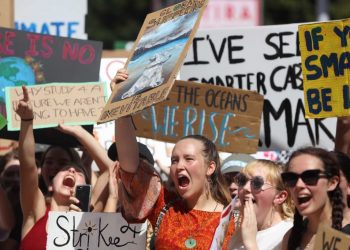 AUCKLAND, NEW ZEALAND - MARCH 15: Students protest in Auckland's Aotea Square over climate change on March 15, 2019 in Auckland, New Zealand. The protests are part of a global climate strike, urging politicians to take urgent action on climate change.  (Photo by Phil Walter/Getty Images)