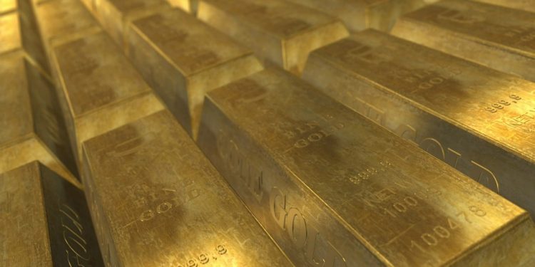 Globally, gold ended the week higher at USD 1,298.70 an ounce and silver at USD 15.31 an ounce in New York.