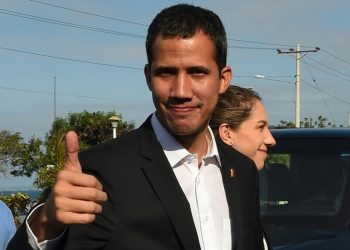 Venezuelan opposition leader and self-proclaimed acting president Juan Guaido says he is returning to his country Monday (AFP)